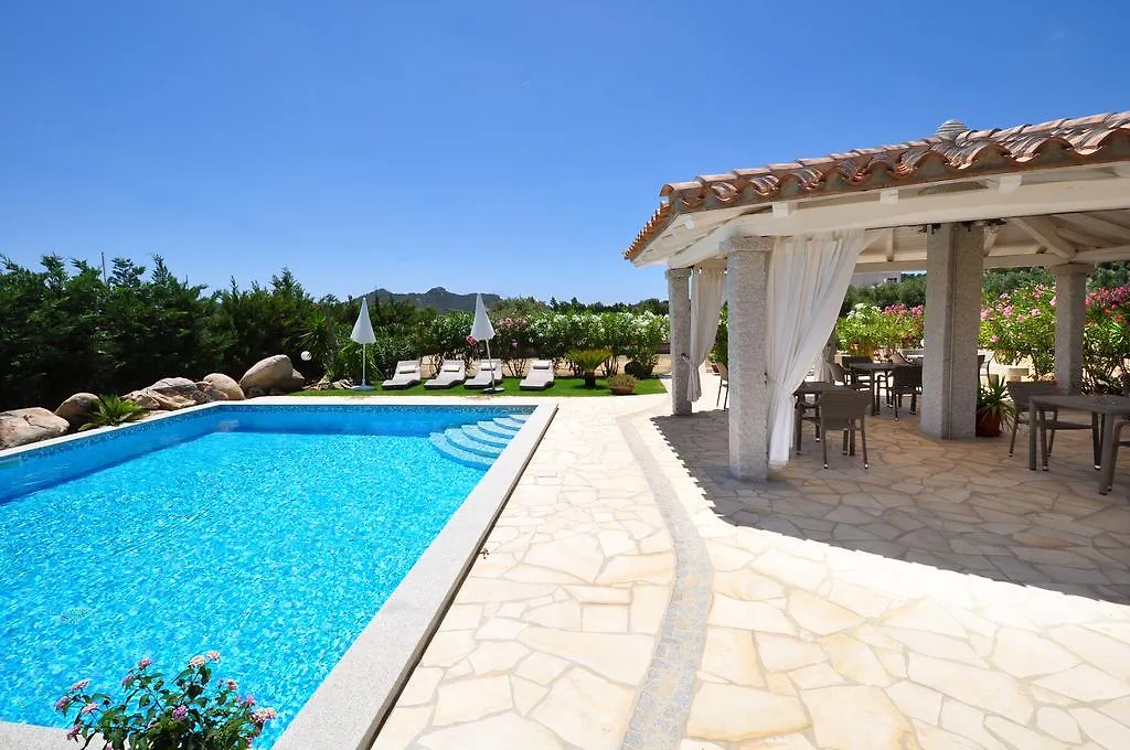 B&B I Graniti Sardi Villasimius 3*,