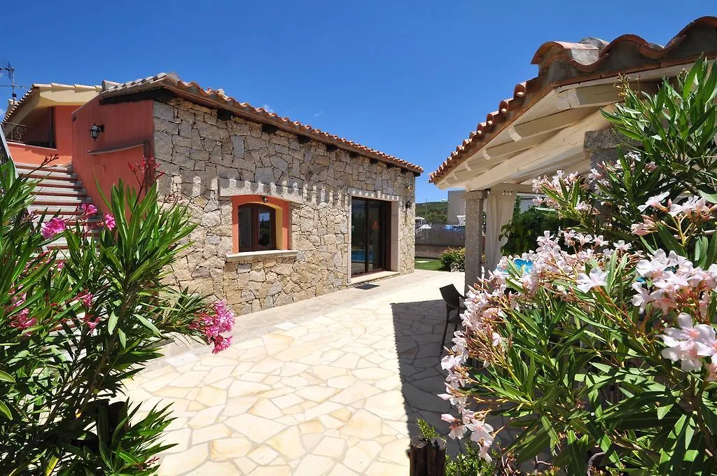 B&B I Graniti Sardi Villasimius Bed & Breakfast