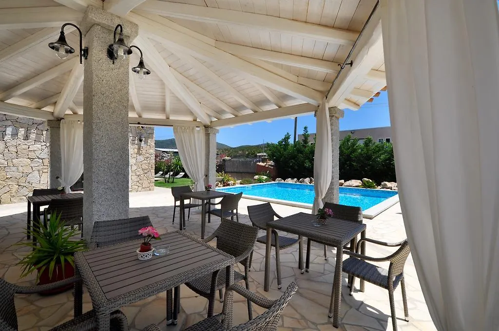 B&B I Graniti Sardi Villasimius Bed & Breakfast
