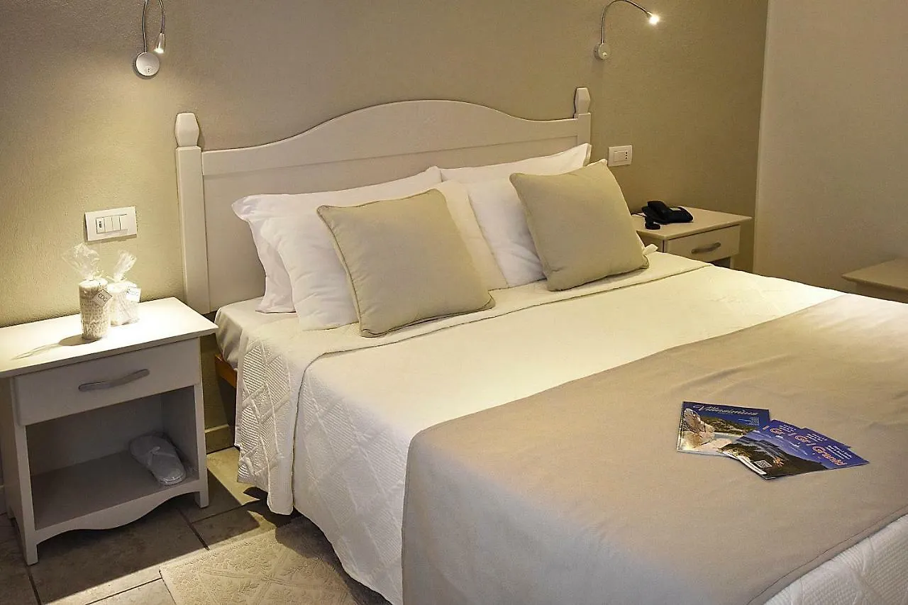 B&B I Graniti Sardi Villasimius Bed & Breakfast